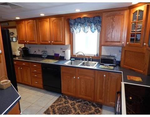 34 Temple Dr, Methuen, MA 01844 photo 5