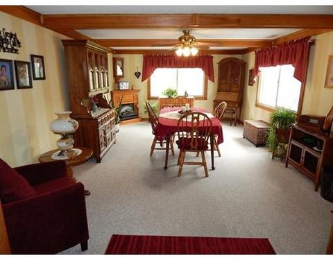 34 Temple Dr, Methuen, MA 01844 photo 3