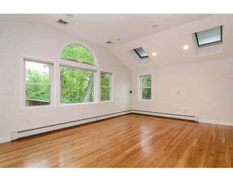 14 Mackintosh Ave, Needham, MA 02492 photo 4
