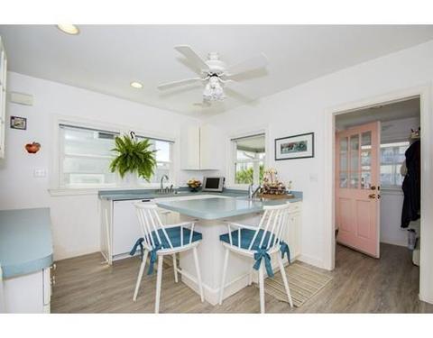 71 H St, Hull, MA 02045 photo 9