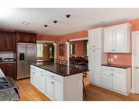 738 Webster St, Hanover, MA 02339 photo 9