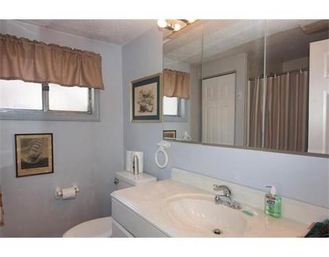 29 Bracci Ln, Uxbridge, MA 01569 photo 7