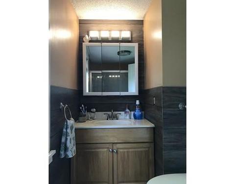 44 Pine St, West Springfield, MA 01089 photo 9