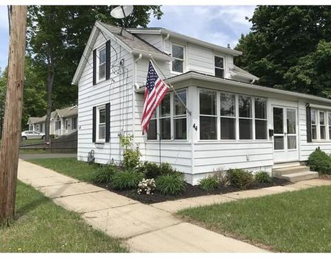44 Pine St, West Springfield, MA 01089 photo 1