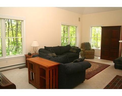 6 Talbott Farm, Mendon, MA 01756 photo 9