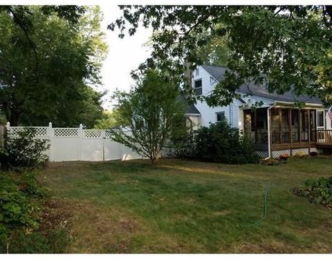 149 Donbray Rd, Springfield, MA 01119 photo 3