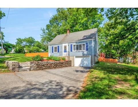 243 Heard St, Worcester, MA 01604 photo 1
