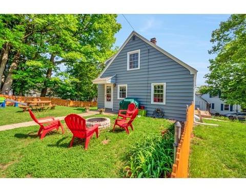 243 Heard St, Worcester, MA 01604 photo 3