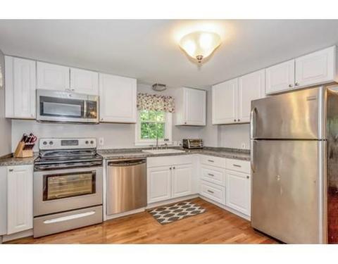 243 Heard St, Worcester, MA 01604 photo 10