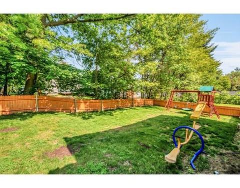 243 Heard St, Worcester, MA 01604 photo 5