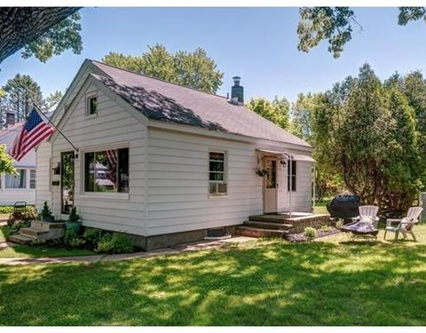 10 Morrison St, Uxbridge, MA 01569 photo 2