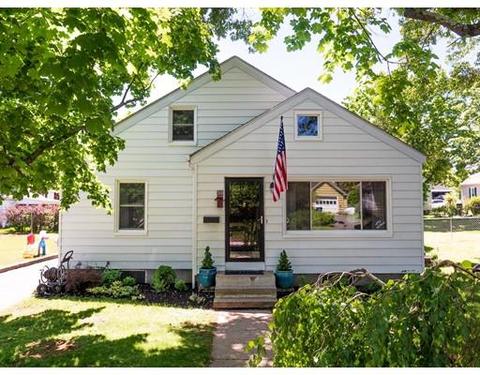 10 Morrison St, Uxbridge, MA 01569 photo 1