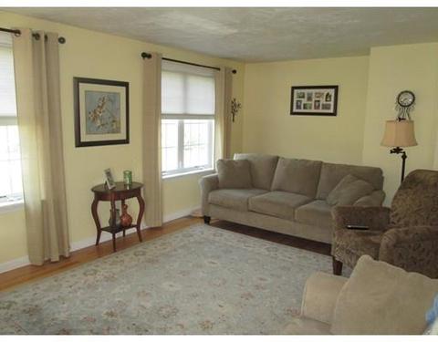 21 Malden Dr, Webster, MA 01570 photo 13