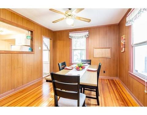 55 Crown St, Springfield, MA 01108 photo 2