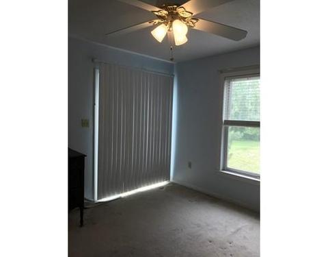 11 Castlegate Dr #B, Springfield, MA 01129 photo 13