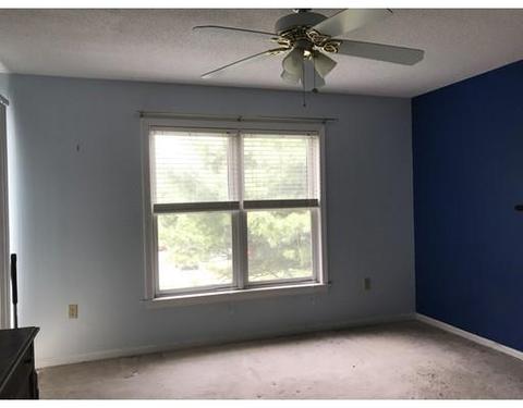 11 Castlegate Dr #B, Springfield, MA 01129 photo 10
