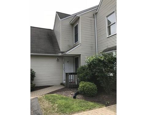 11 Castlegate Dr #B, Springfield, MA 01129 photo 2