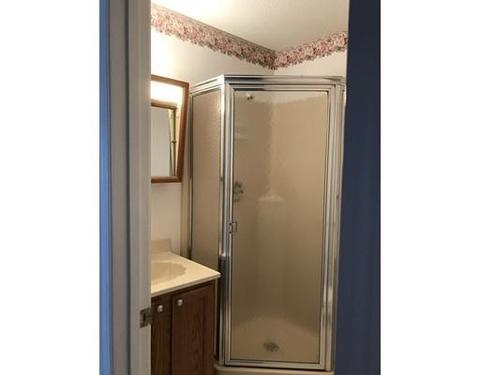 11 Castlegate Dr #B, Springfield, MA 01129 photo 21