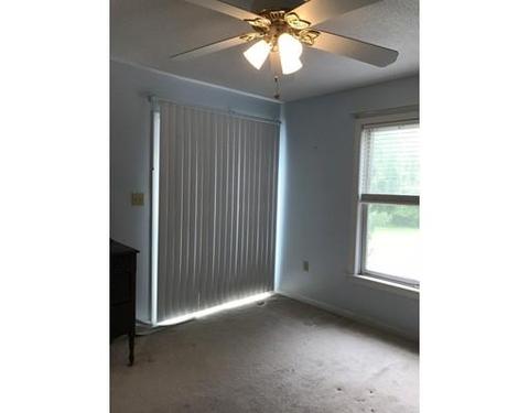 11 Castlegate Dr #B, Springfield, MA 01129 photo 14