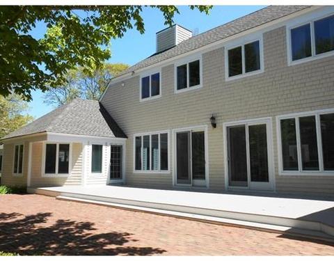 135 Paddock Cir, Mashpee, MA 02649 photo 27