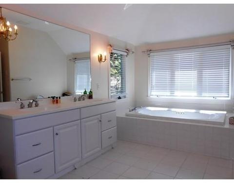 135 Paddock Cir, Mashpee, MA 02649 photo 15
