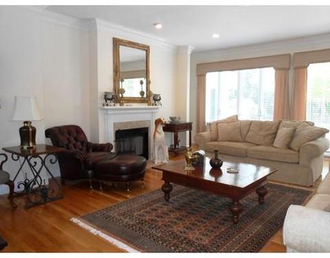 135 Paddock Cir, Mashpee, MA 02649 photo 3
