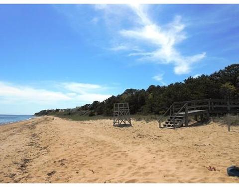 135 Paddock Cir, Mashpee, MA 02649 photo 30