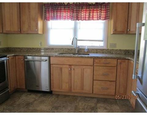 30 Ward Ave, Easthampton, MA 01027 photo 6