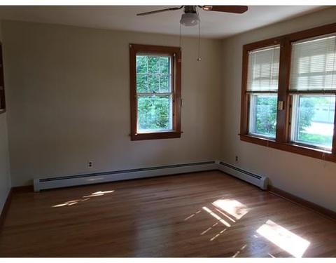 81 Lakeside Ave, Webster, MA 01570 photo 8