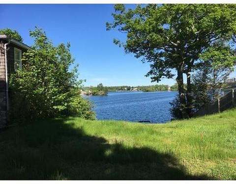 81 Lakeside Ave, Webster, MA 01570 photo 3