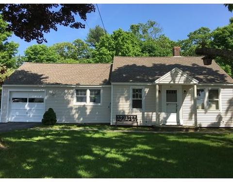 81 Lakeside Ave, Webster, MA 01570 photo 1