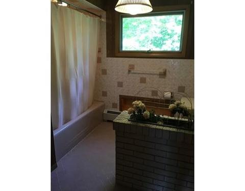 81 Lakeside Ave, Webster, MA 01570 photo 12