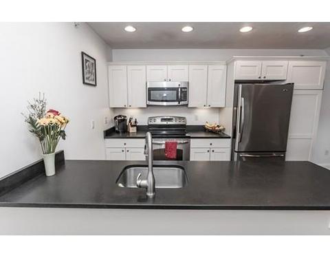 74 Elm St #5, Danvers, MA 01923 photo 2