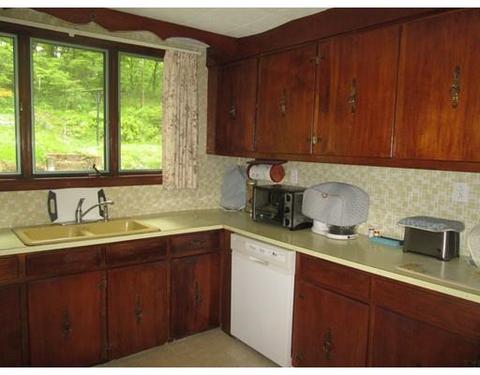 36 Boston Rd, Sutton, MA 01590 photo 11