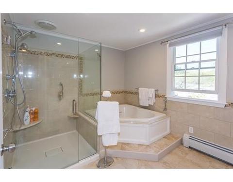 30 Marble St, Gloucester, MA 01930 photo 17