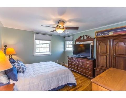 30 Marble St, Gloucester, MA 01930 photo 21