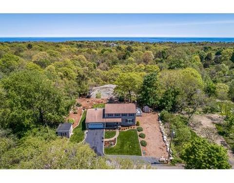 30 Marble St, Gloucester, MA 01930 photo 1