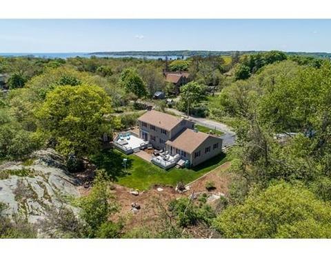 30 Marble St, Gloucester, MA 01930 photo 3