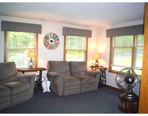 54 Willard Rd, Ashburnham, MA 01430 photo 4