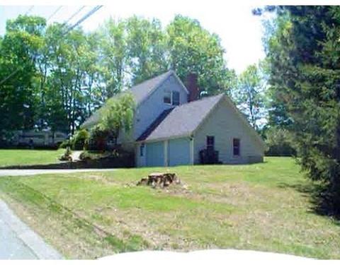 54 Willard Rd, Ashburnham, MA 01430 photo 3