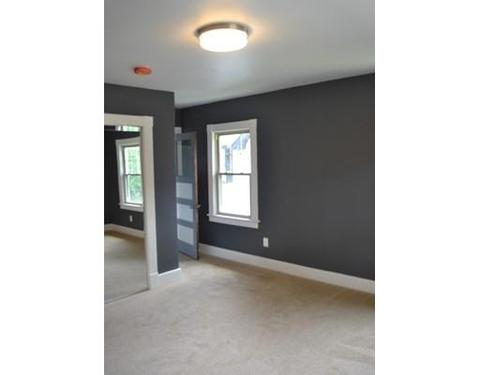 39 Trinity Ter, Springfield, MA 01108 photo 19