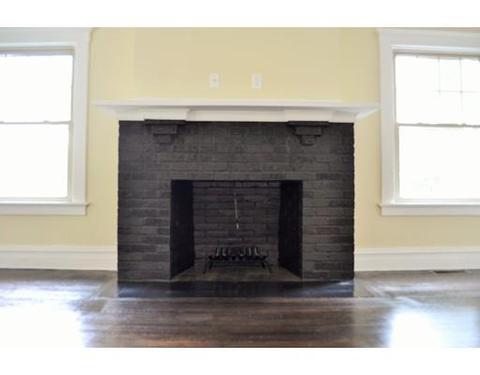 39 Trinity Ter, Springfield, MA 01108 photo 9