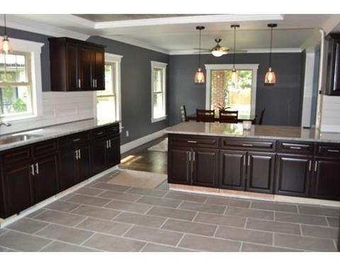 39 Trinity Ter, Springfield, MA 01108 photo 1