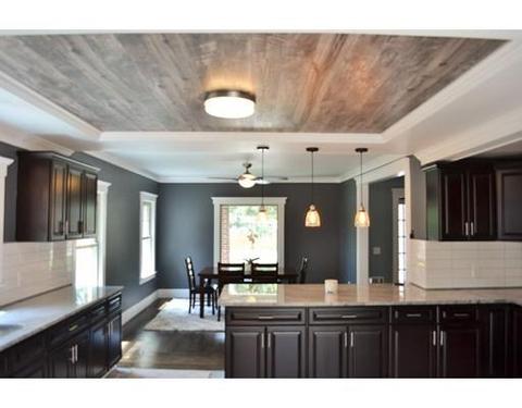 39 Trinity Ter, Springfield, MA 01108 photo 3