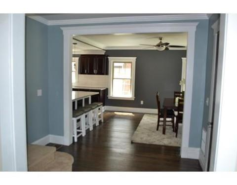 39 Trinity Ter, Springfield, MA 01108 photo 10