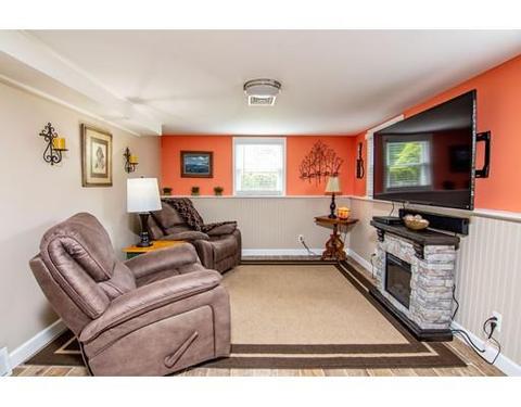 89 Circle Dr, West Springfield, MA 01089 photo 18