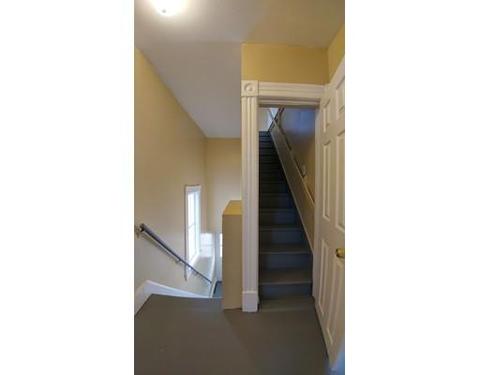 98 Andrew St, Springfield, MA 01109 photo 15