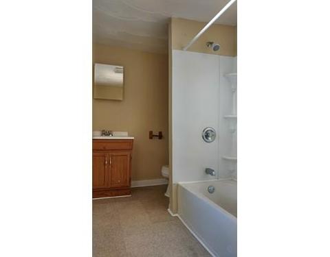 98 Bay St, Springfield, MA 01109 photo 8
