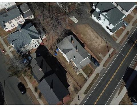 98 Bay St, Springfield, MA 01109 photo 3