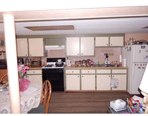 293 Davis St, Fall River, MA 02720 photo 15
